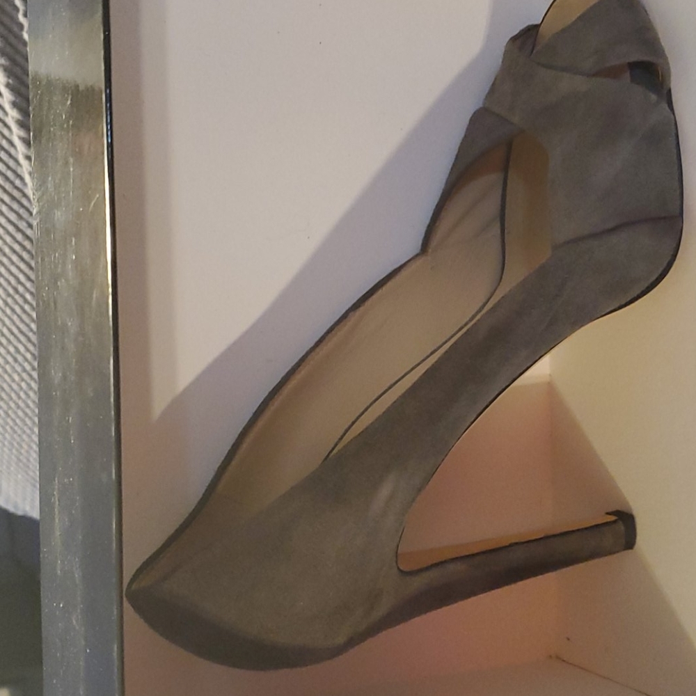 Giuseppe Zanotti grey suede heels